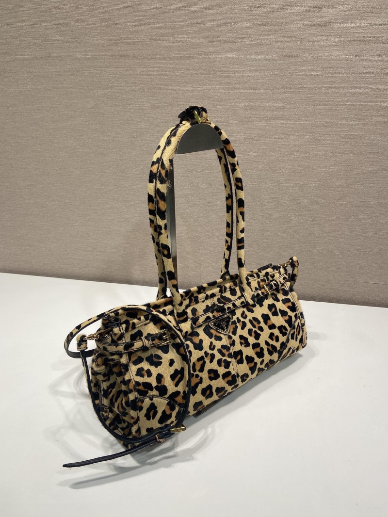 Pra*a top handle bags